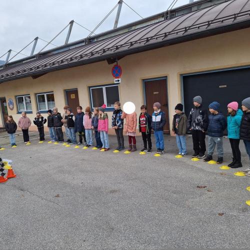 Hallo Auto 3b