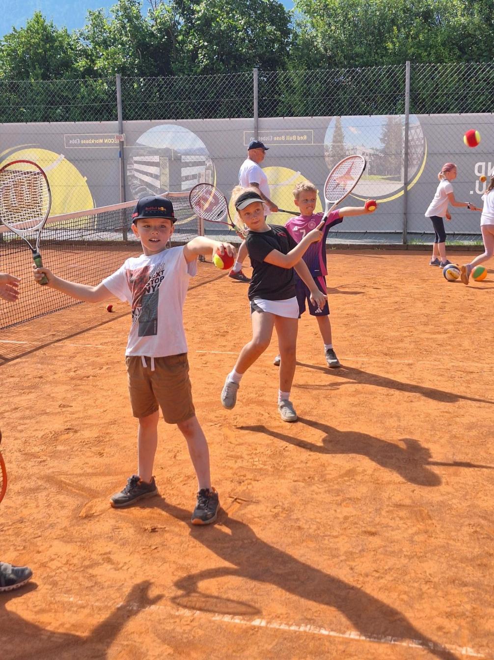 Tennis 2c