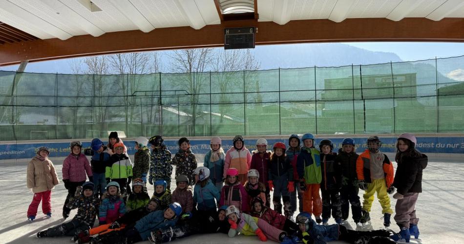Klassenfoto Eislaufen
